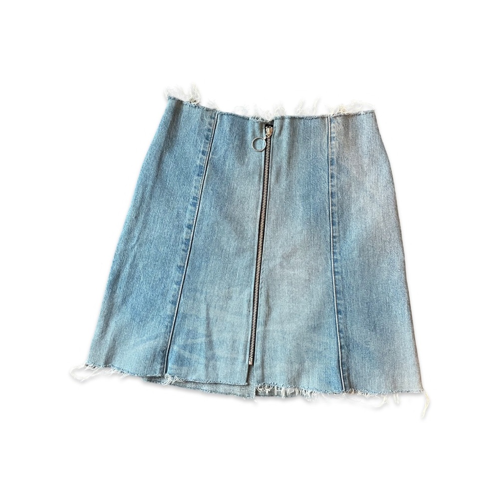Nasty Gal Frayed Denim Skirt O-ring Zipper Size M EUC